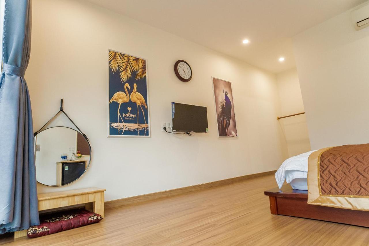 Window Homestay Kon Tum Luaran gambar