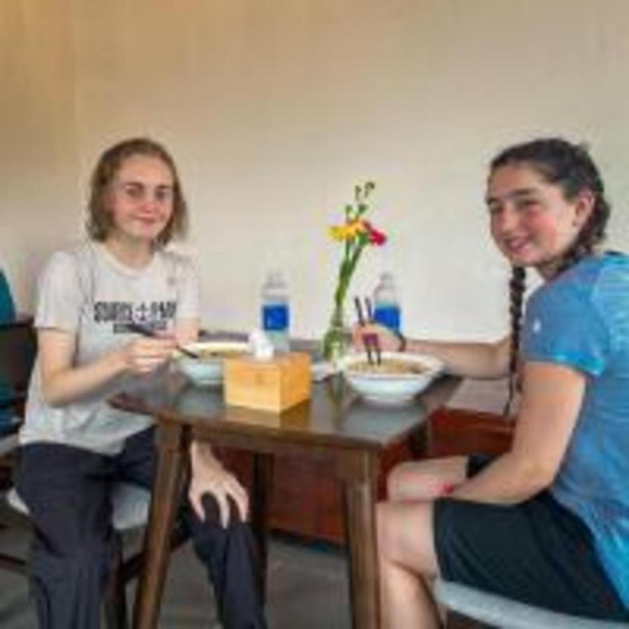 Window Homestay Kon Tum Luaran gambar
